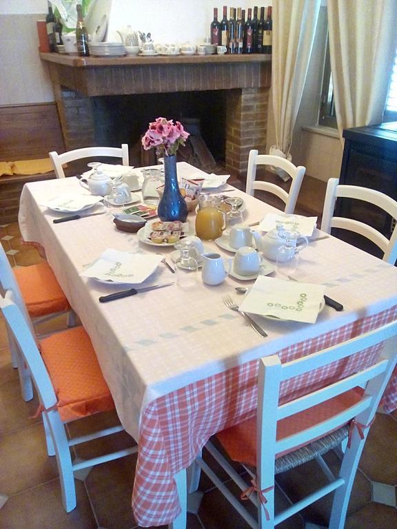 Agriturismo Santa Barbara 사로크 외부 사진