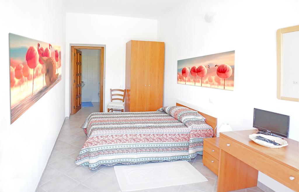 Agriturismo Santa Barbara 사로크 외부 사진